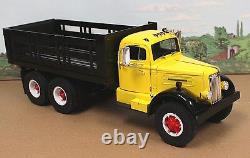 Fumby Street Motors 1957 White WC-22 Stake Truck 1:15 MIB Yellow Black SALE!