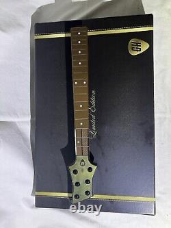 Guitar Hero Live Limited Edition (No Missing Parts, Playstation 4)