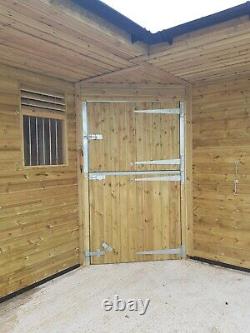 L Block Timber Stables, Vale Stables Ltd, Stable Yard