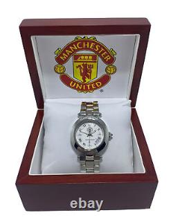 Manchester United Watch Signatures Includes Beckham, Giggs, Keane & Nistelrooy